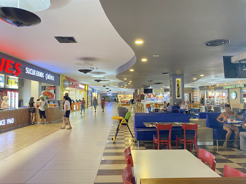 Festiva Outlet