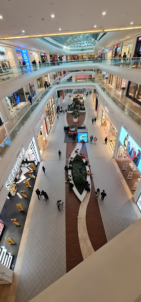 Metropol İstanbul Alışveriş Merkezi