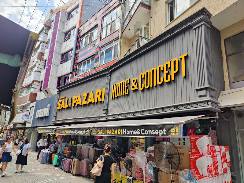 Salı Pazarı AVM