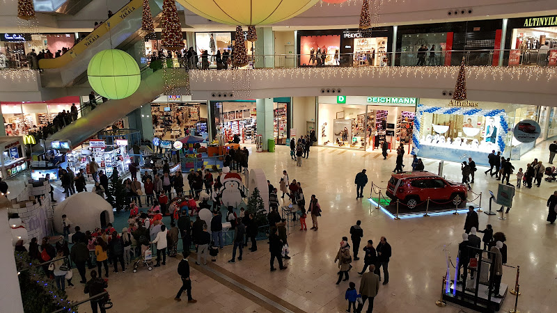 Tekira Alışveriş Merkezi