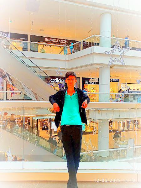 Van Awm