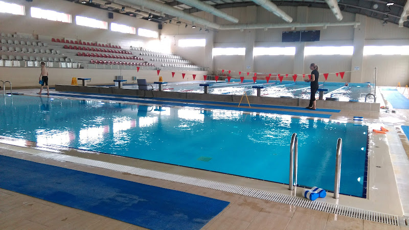 ADÜ SPOR MERKEZİ YARI OLİMPİK YÜZME HAVUZU