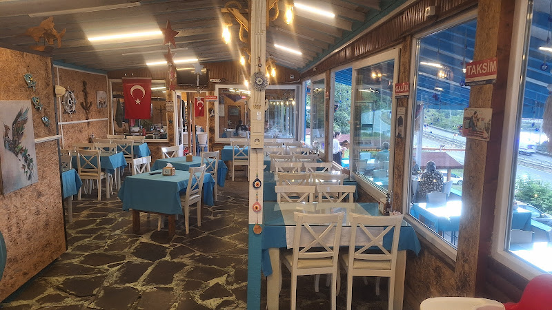 Akasya Altı Kahvaltı & Balık Restoranı