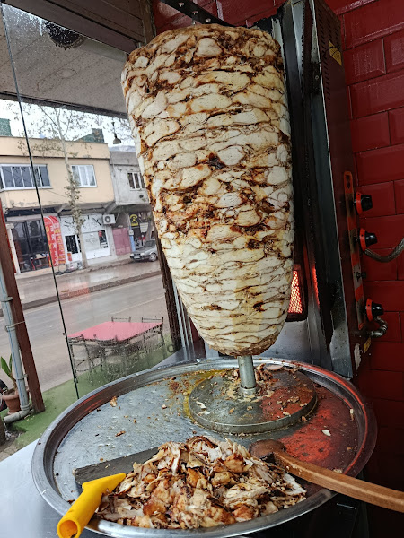 Akcanlar Soslu Döner
