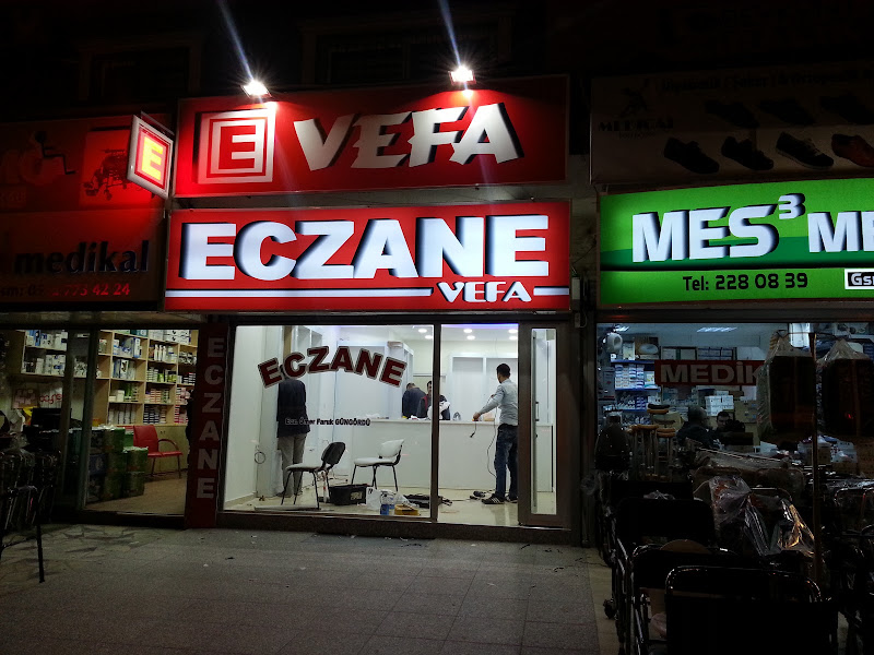 AKTÜRK ECZANESİ