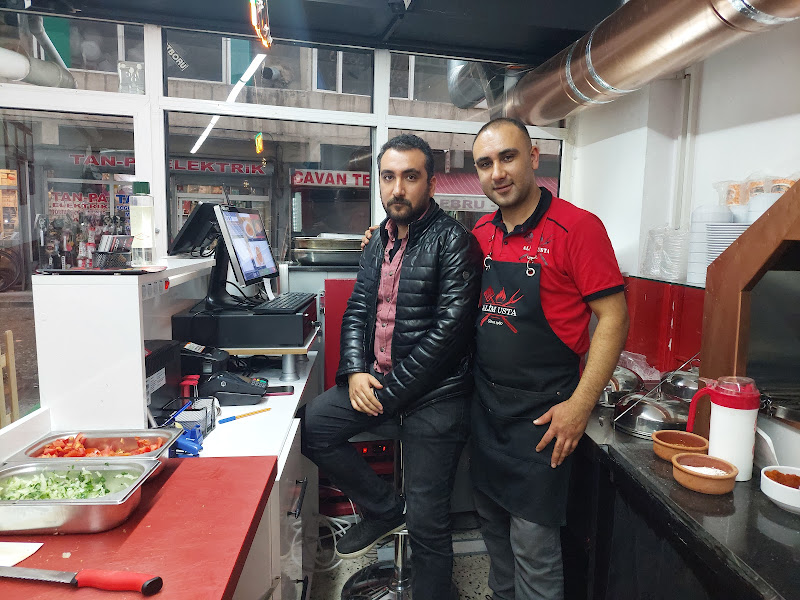 ALİM USTA Döner & Kebap