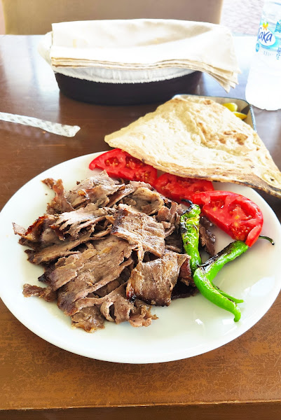 Altın Bıçak Mangalda Et Döner Salonu
