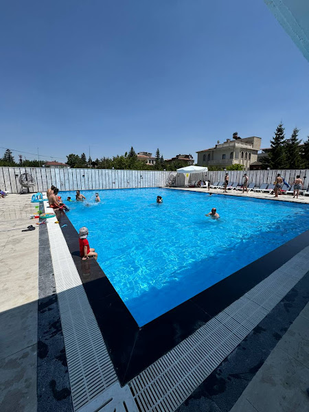 ARAS POOL YÜZME HAVUZU