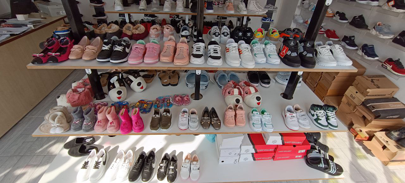 ARC SHOP AYAKKABI TERLIK MARKET