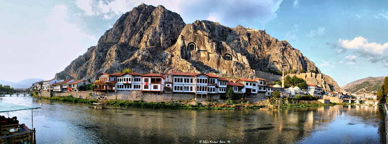 Avukat Kübra Gizem Önder