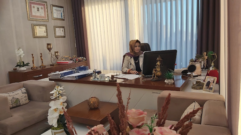 Avukat LEYLA PAKSOY Kahramanmaraş