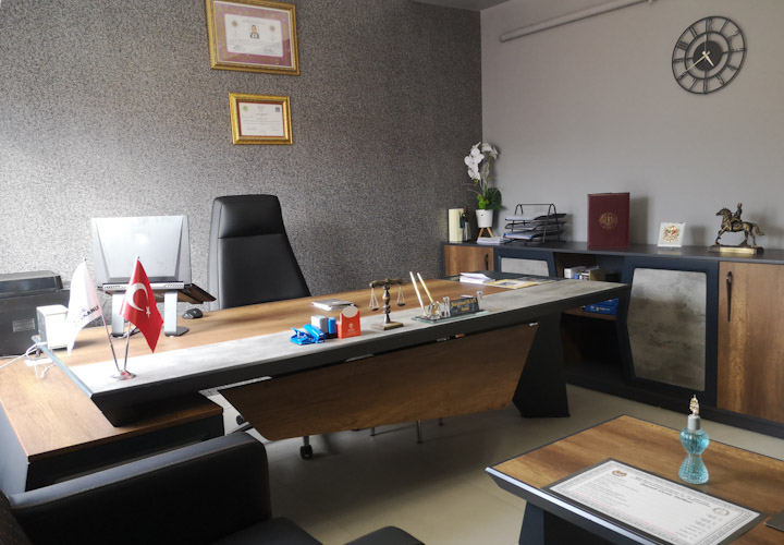Avukat Melih Umut Yıldızeli, Niğde Ceza Avukatı, Niğde Boşanma Avukatı, Niğde İcra Avukatı, Niğde Miras Avukatı,