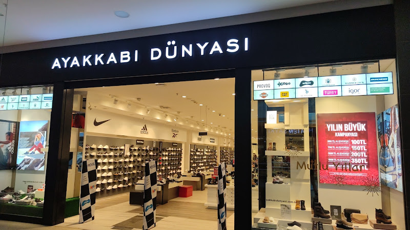 Ayakkabı Dünyası