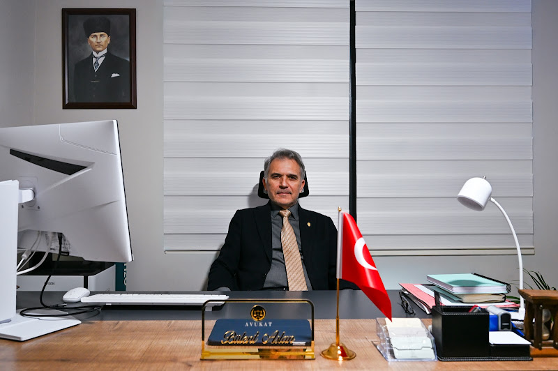 Balıkesir Avukat Serdar SULU / Balıkesir Avukat Arabulucu | Boşanma Avukatı | Ceza Avukatı | Kira Avukatı | İdari Avukatı |