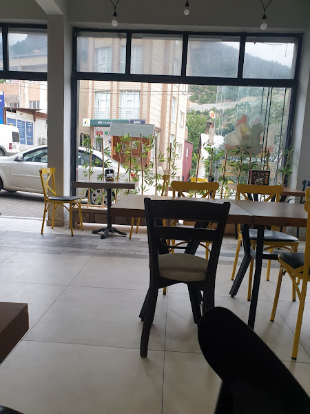 Bi'Sos Artvin Tavuk Döner