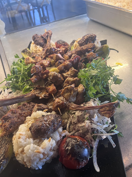 Bir Tat Restaurant