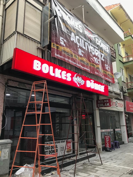 Bolkes döner uşak