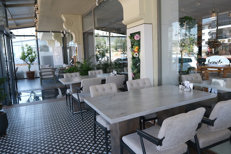 Bonita Cafe & Restaurant | BOLU