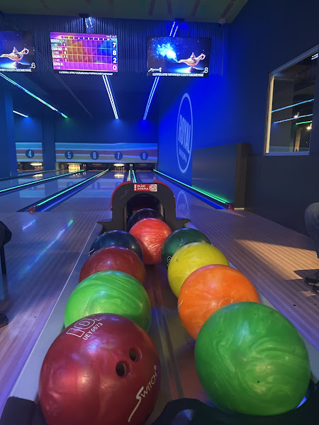 Bowl Room