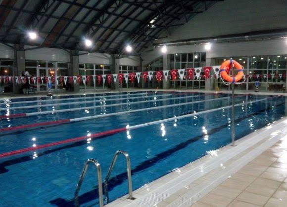 Bülent Ecevit Yüzme Havuzu ve Spor Tesisi