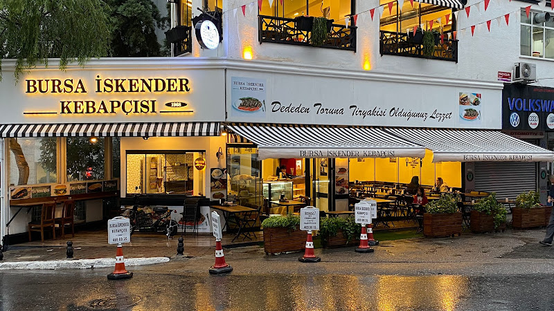 Bursa İskender Kebapçısı & yaprak et döner