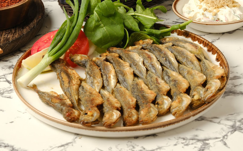 Çarşi Balik Izgara Meze