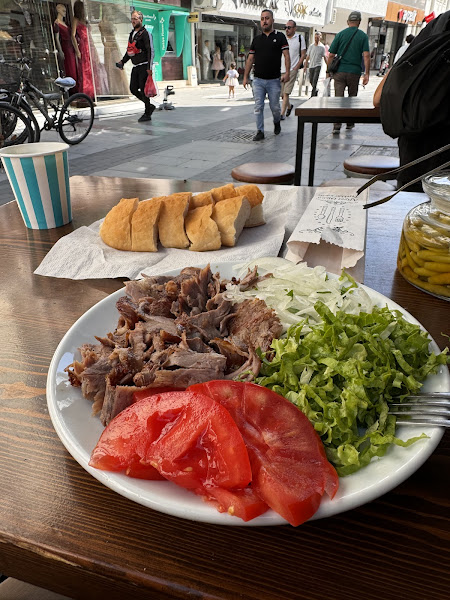 ÇARŞI DÖNER