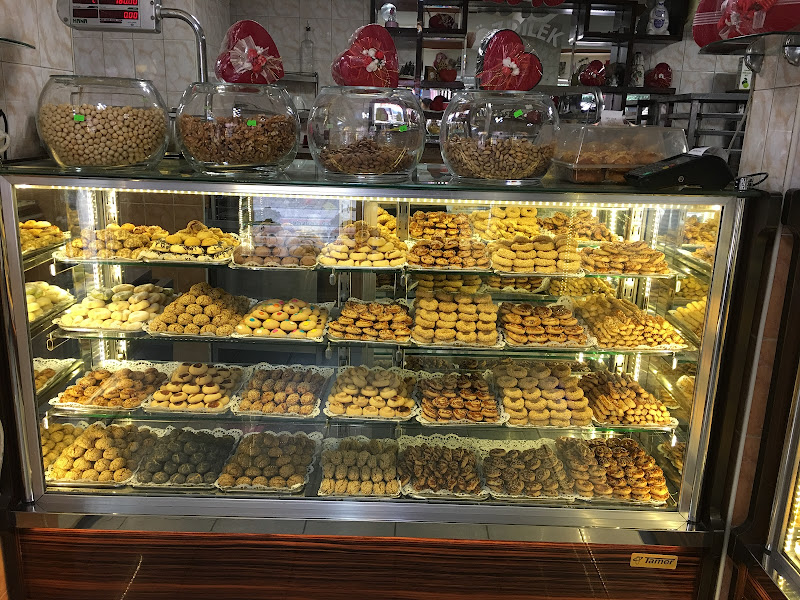 CEMİDO ÖZDİLEK PASTANESİ