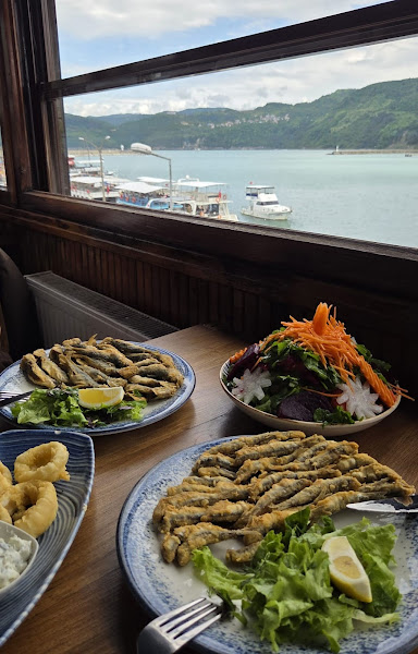 Çeşmi Cihan Restaurant