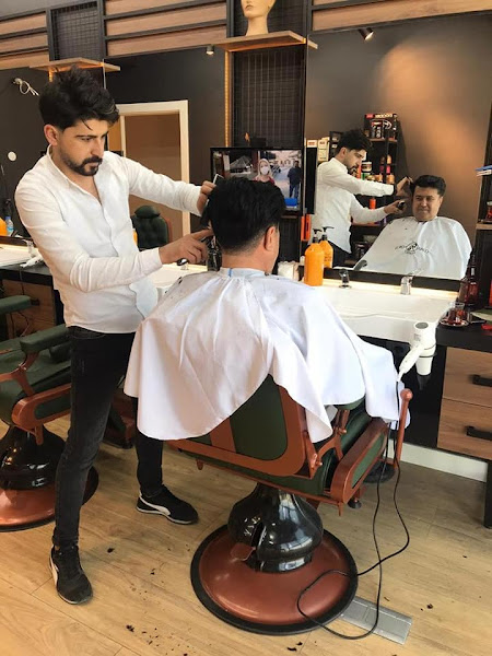 CUMA GÜNEŞ BUSINESS LOUNGE