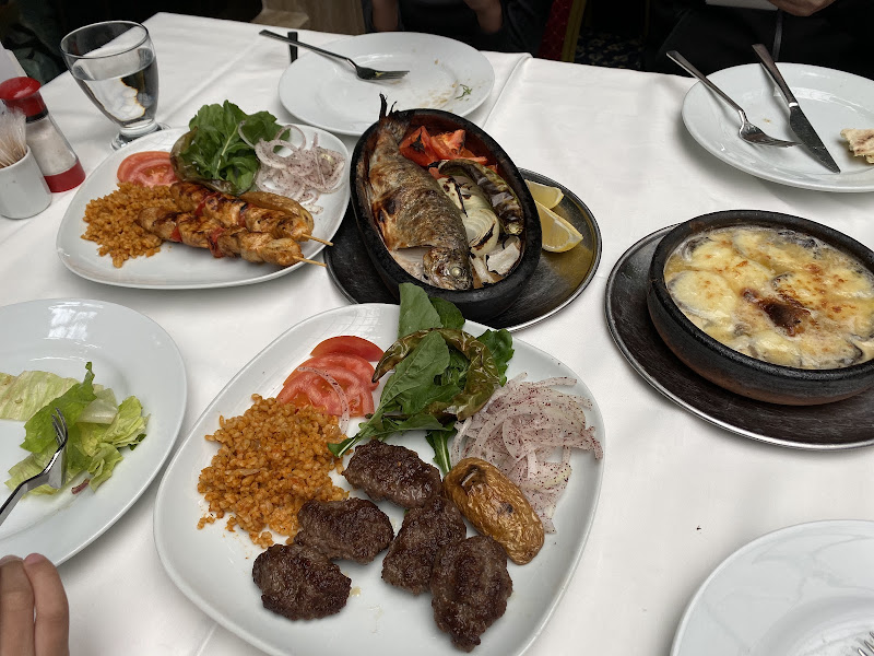 Değirmende Canlı Alabalık