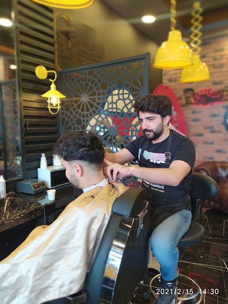 Deluxe erkek kuaför salonu