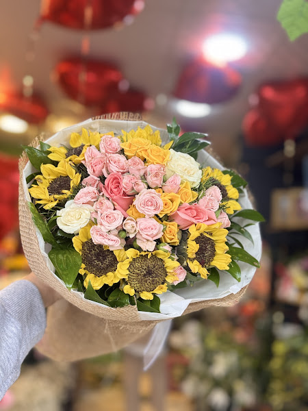 Deniz Flowers & Çiçekçilik