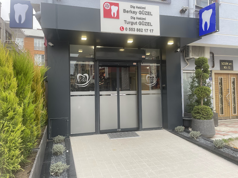Diş Hekimi Berkay Güzel
