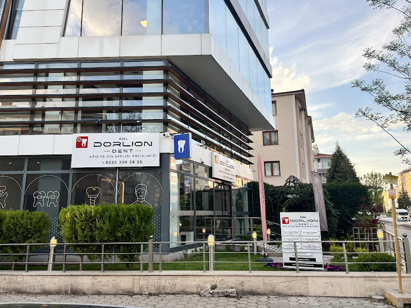 Diş Hekimi Dt. Ezgi Güldalı