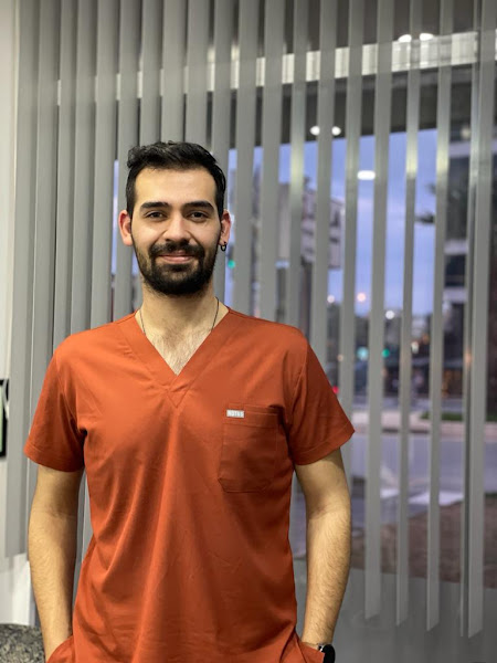Diş Hekimi Mehmet ALTINBAŞAK