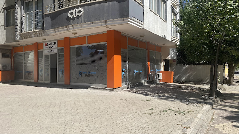 Diş Hekimi Metin Yatık Diş Hekimi Dilara Yatık