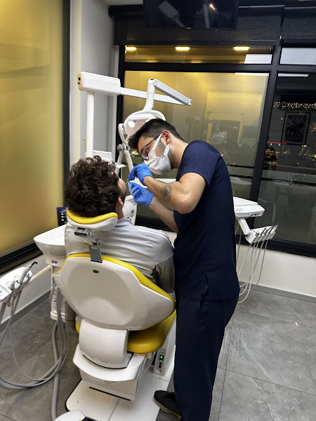 Doruk Smile Ağız ve Diş Sağlığı Polikliniği (Kültür Şube)