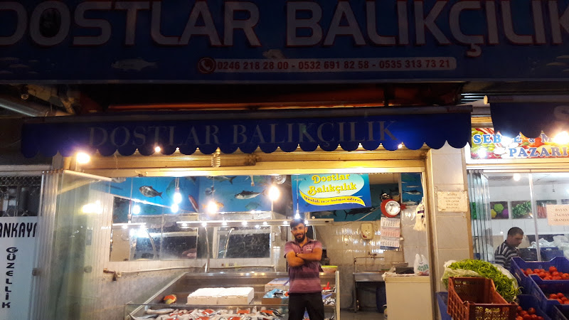 Dostlar balıkçılık
