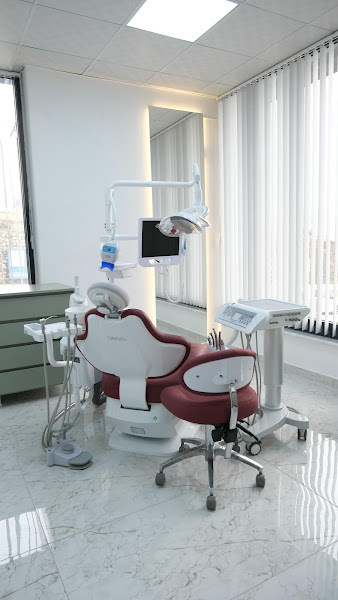 Dt. Onurhan ÖZDEN Diş Kliniği -Düzce İmplant-Düzce Diş Kliniği-Düzce Çene Cerrahisi-Düzce Ortodonti-Düzce Diş Temizliği-Düzce Zirkonyum-Düzce Diş Lamine-Düzce Protez Diş,