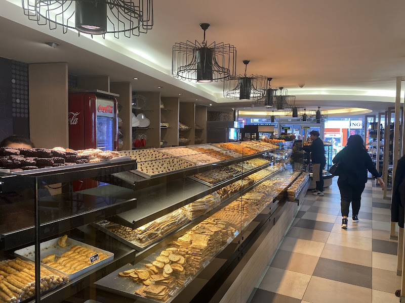 Elizinn Patisserie Restaurant