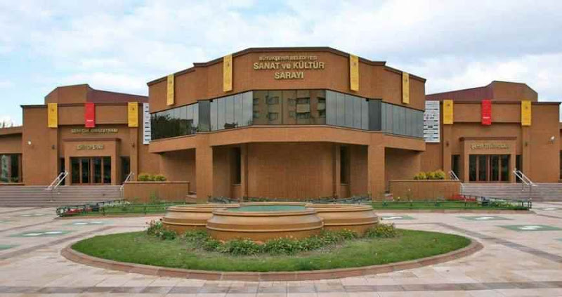 Eskişehir Büyükşehir Belediyesi Sanat ve Kültür Sarayı