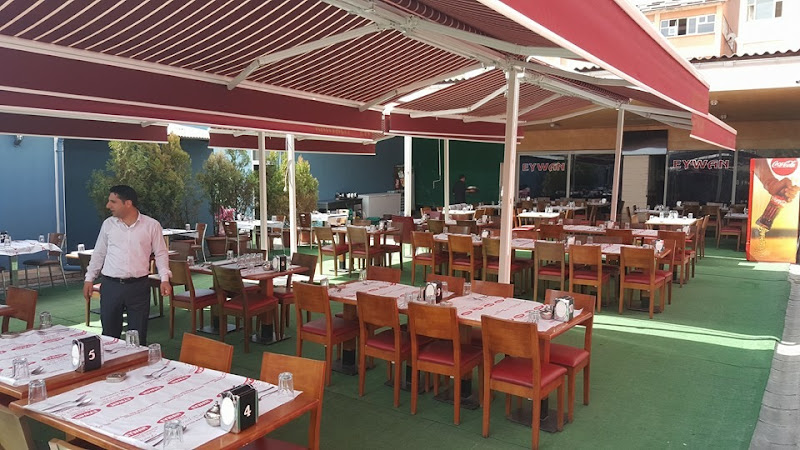 EYWAN Cağ Kebap & Kahvaltı Evi