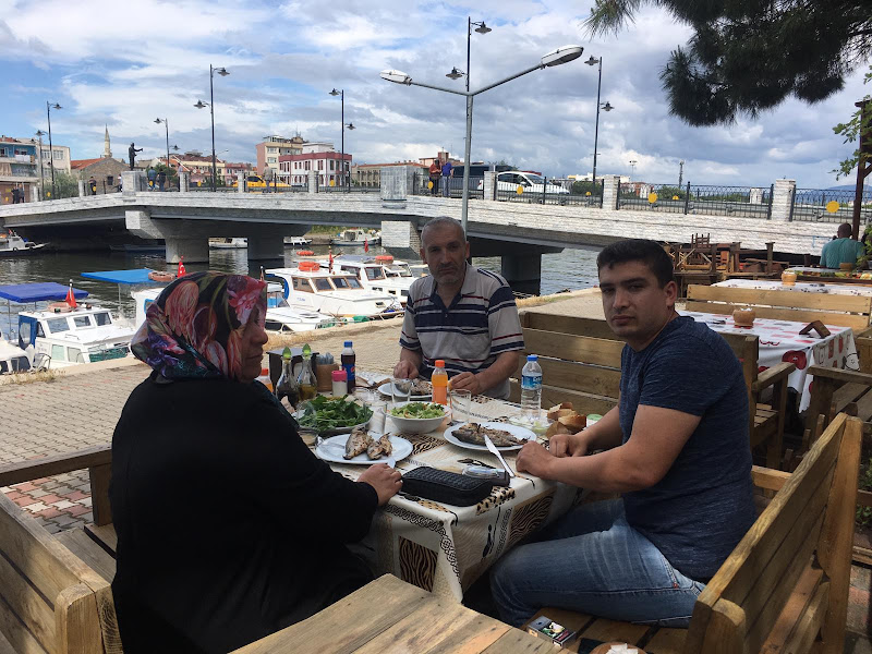 FERAY ABLA BALIK KOKOREÇ