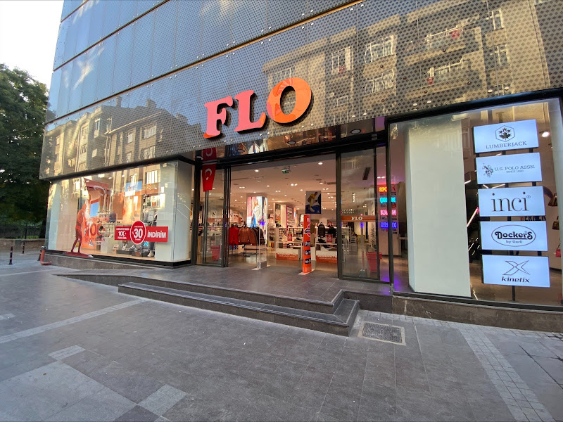FLO Konya Zafer Cadde Mağazası