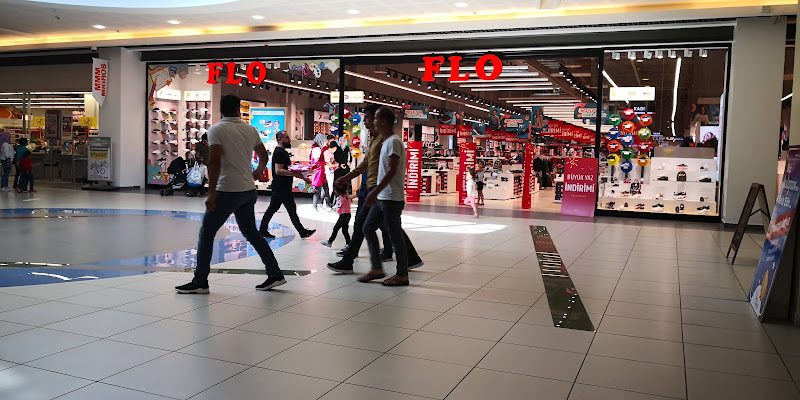 FLO Kütahya Sera AVM Mağazası