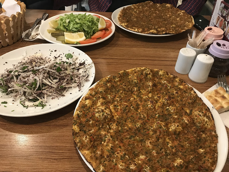 Gaziantep Lahmacun ve Pide Döner Salonu