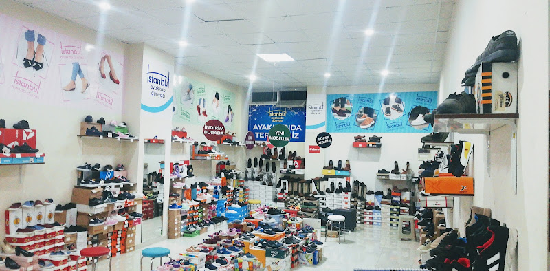 Gezer Ayakkabı Çanakkale Fabrika Satış Mağazası