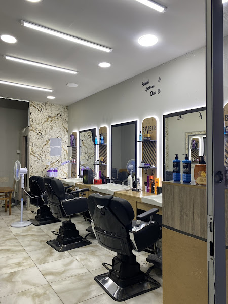 GRAND BARBER