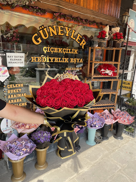Güneyler Çiçekçilik ve Hediyelik Eşya